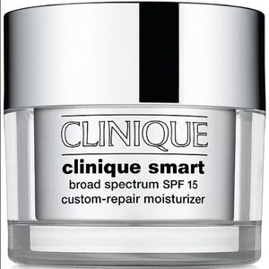 Clinique smart broad spectrum day moisturizer